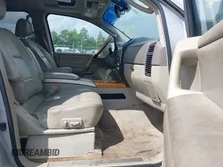 2007 Infiniti QX56 z VIN 5N3AA08C97N802501, wystawiony jako IAAI lot #42250150 z przebiegiem 212 118 mil mil oraz . Historia ofert i sprzedaży dostępna na DreamBid. Obrazek 5.