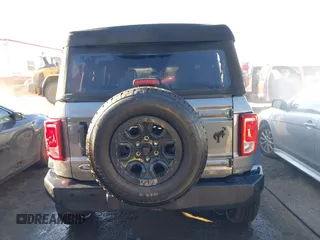 2024 Ford Bronco Big Bend z VIN 1FMDE7BH8RLA24276, wystawiony jako IAAI lot #41560223 z przebiegiem 17 330 mil mil oraz . Historia ofert i sprzedaży dostępna na DreamBid. Obrazek 16.
