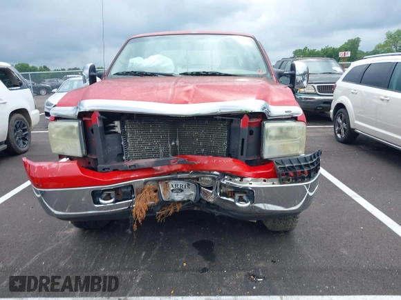 2006 Ford F-250 XL z VIN 1FTSW21PX6ED69409, wystawiony jako IAAI lot #42263767 z przebiegiem 233 176 mil mil oraz . Historia ofert i sprzedaży dostępna na DreamBid. Obrazek 12.