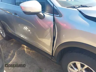 2019 Mitsubishi Eclipse Cross ES z VIN JA4AT3AA9KZ040347, wystawiony jako IAAI lot #41830375 z przebiegiem 145 510 mil mil oraz . Historia ofert i sprzedaży dostępna na DreamBid. Obrazek 18.