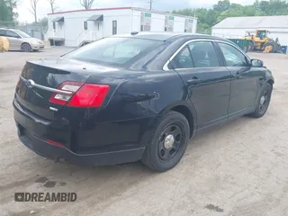 2018 Ford Police Interceptor with VIN 1FAHP2MK2JG143455, listed as a IAAI auction lot 42160345 with 68,199 mi miles and . Bid and sale history available at DreamBid. Image 4.