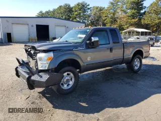 2011 Ford F-250 XL with VIN 1FT7X2BT7BEA25481, listed as a Copart auction lot 77170364 with 153,337 mi miles and Salvage Title. Bid and sale history available at DreamBid. Image 1.
