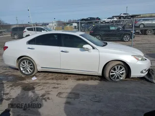 2011 Lexus ES 330 with VIN JTHBK1EG2B2471183, listed as a IAAI auction lot 41516371 with 129,212 mi miles and . Bid and sale history available at DreamBid. Image 13.