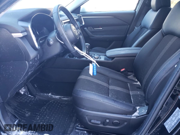 2023 Mazda CX-50 S Preferred Plus with VIN 7MMVABCM9PN114556, listed as a Copart auction lot 89048045 with 28,661 mi miles and Salvage Title. Bid and sale history available at DreamBid. Image 7.