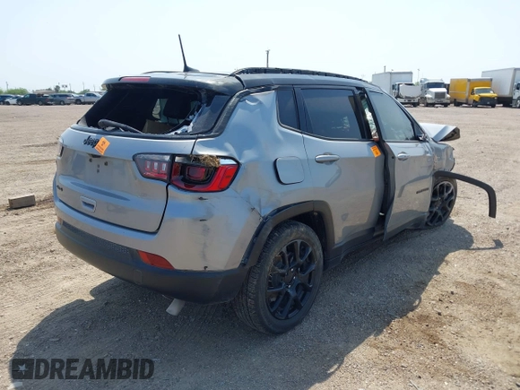 2023 Jeep Compass Latitude z VIN 3C4NJDBN4PT503269, wystawiony jako IAAI lot #41912204 z przebiegiem Nie podano mil oraz . Historia ofert i sprzedaży dostępna na DreamBid. Obrazek 4.