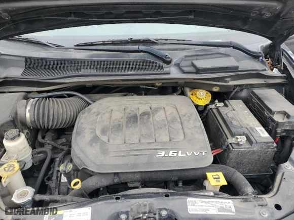2018 Dodge Grand Caravan SE with VIN 2C4RDGBGXJR137257, listed as a Copart auction lot 44750595 with 128,236 mi miles and Salvage Title. Bid and sale history available at carsss.com. Image 14.