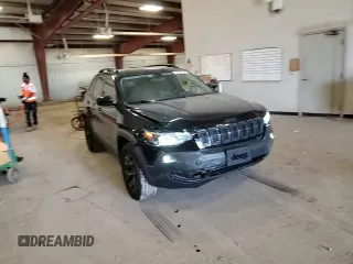 2019 Jeep Cherokee Latitude with VIN 1C4PJMCX2KD452975, listed as a Copart auction lot 53727545 with 115,820 mi miles and Clean title. Bid and sale history available at DreamBid. Image 14.