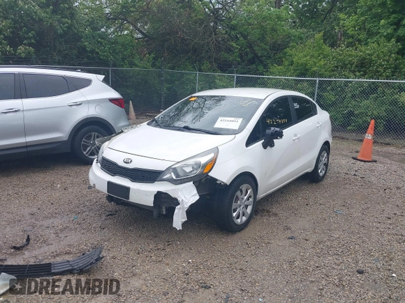 2017 Kia Rio LX z VIN KNADM4A35H6117584, wystawiony jako IAAI lot #42244051 z przebiegiem 123 378 mil mil oraz . Historia ofert i sprzedaży dostępna na DreamBid. Obrazek 20.