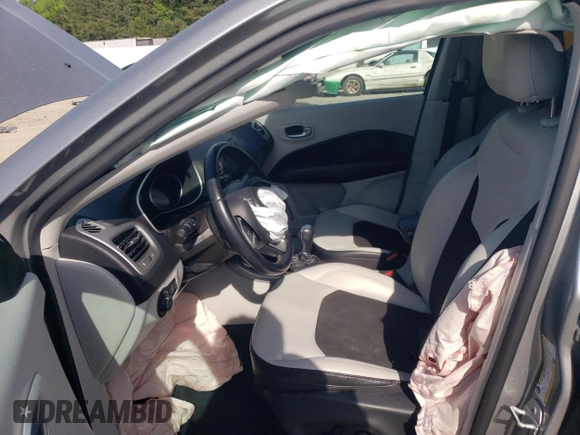 2020 Jeep Compass Latitude with VIN 3C4NJCBB1LT224419, listed as a Copart auction lot 53473975 with 81,002 mi miles and Salvage title. Bid and sale history available at DreamBid. Image 7.