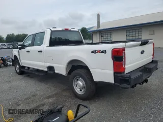 2024 Ford F-250 XL z VIN 1FT7W2BA9REC55812, wystawiony jako Copart lot #64114595 z przebiegiem 12 778 mil mil oraz Czysty tytuł • Clean title. Historia ofert i sprzedaży dostępna na DreamBid. Obrazek 2.