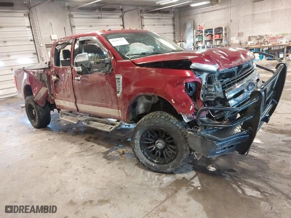 2017 Ford Super Duty F-250 SRW Lariat with VIN 1FT7W2B61HEE54573, listed as a IAAI auction lot 41609742 with 104,555 mi miles. Bid and sale history available at carsss.com. Image 1.