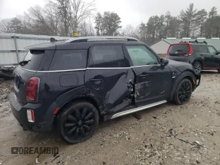 2022 MINI Countryman Cooper S with VIN WMZ83BR08N3N90446, listed as a Copart auction lot 47821885 with 23,147 mi miles and Salvage title. Bid and sale history available at DreamBid. Image 3.