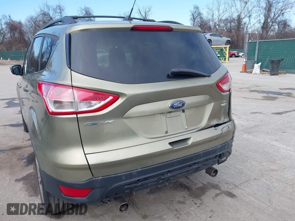 2013 Ford Escape SE with VIN 1FMCU9GX1DUB69236, listed as a IAAI auction lot 41575494 with 122,075 mi miles and . Bid and sale history available at DreamBid. Image 6.