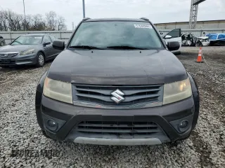 2013 Suzuki Grand Vitara z VIN JS3TE0D44D4100033, wystawiony jako Copart lot #51648665 z przebiegiem 151 879 mil mil oraz Czysty tytuł • Clean title. Historia ofert i sprzedaży dostępna na DreamBid. Obrazek 5.