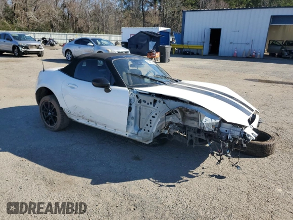 2021 Mazda MX-5 Miata Sport with VIN JM1NDAB79M0453940, listed as a Copart auction lot 85842094 with 29,159 mi miles and Salvage title. Bid and sale history available at DreamBid. Image 4.