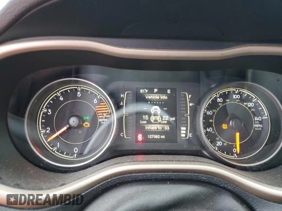 2016 Jeep Cherokee Latitude z VIN 1C4PJLCB6GW171384, wystawiony jako Copart lot #55820145 z przebiegiem 127 062 mil mil oraz Szkoda całkowita • Salvage title. Historia ofert i sprzedaży dostępna na DreamBid. Obrazek 9.