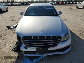 2018 Mercedes-Benz E 300 with VIN WDDZF4KB0JA445173, listed as a Copart auction lot 47932605 with 67,548 mi miles and Salvage Title. Bid and sale history available at DreamBid. Image 5.