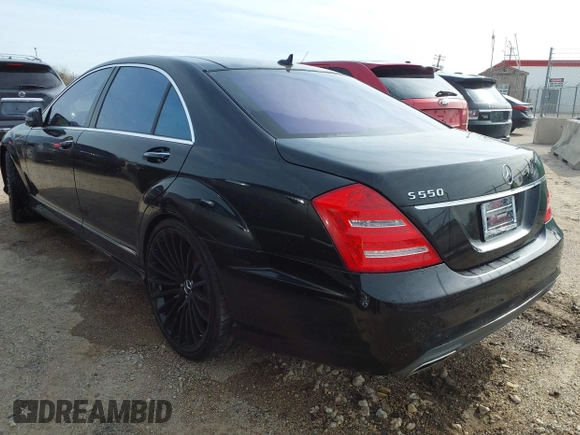 2011 Mercedes-Benz S-Class S 550 with VIN WDDNG7BB4BA389754, listed as a IAAI auction lot 41404074 with 109,209 mi miles. Bid and sale history available at carsss.com. Image 3.
