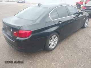 2012 BMW 5 Series 528i xDrive with VIN WBAXH5C56CDW04061, listed as a IAAI auction lot 42208237 with 382,835 mi miles and . Bid and sale history available at DreamBid. Image 4.