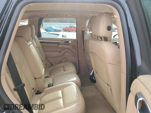 2016 Porsche Cayenne with VIN WP1AA2A25GLA11418, listed as a Copart auction lot 47500685 with 124,696 mi miles and Clean Title. Bid and sale history available at carsss.com. Image 10.