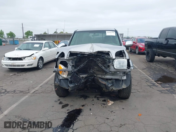 2005 Toyota Tundra SR5 with VIN 5TBDT441X5S479169, listed as a IAAI auction lot 42058790 with 323,936 mi miles and . Bid and sale history available at DreamBid. Image 13.