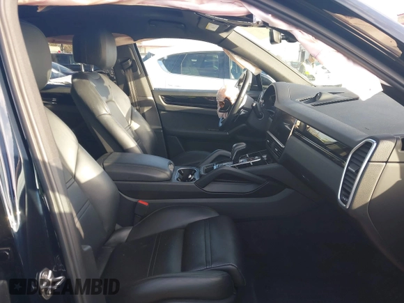2020 Porsche Cayenne with VIN WP1AA2AY3LDA04136, listed as a IAAI auction lot 41713339 with 24,513 mi miles and . Bid and sale history available at DreamBid. Image 5.