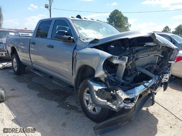 2022 Ram 2500 Tradesman with VIN 3C6UR5HJ0NG118075, listed as a IAAI auction lot 41742502 with 1 mi miles. Bid and sale history available at carsss.com. Image 1.