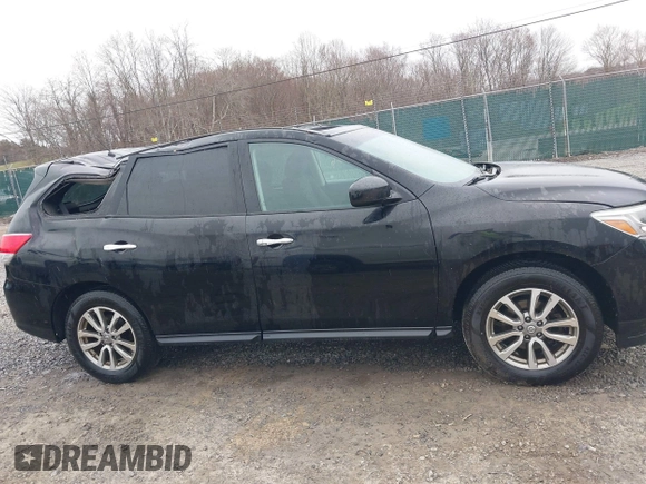 2013 Nissan Pathfinder SV with VIN 5N1AR2MM5DC646315, listed as a IAAI auction lot 41866616 with 150,978 mi miles. Bid and sale history available at carsss.com. Image 13.
