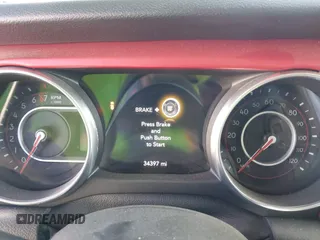 2018 Jeep Wrangler Unlimited Rubicon с VIN 1C4HJXFG0JW143820, выставлен на аукционе IAAI как лот 41405743 с пробегом 34 397 миль миль и . История ставок и продаж доступна на DreamBid. Изображение 7.