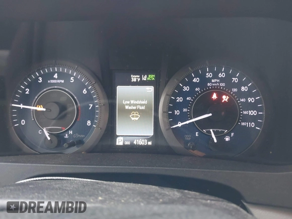 2020 Toyota Sienna XLE with VIN 5TDDZ3DC3LS240464, listed as a IAAI auction lot 41663051 with 41,602 mi miles. Bid and sale history available at carsss.com. Image 7.