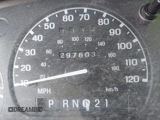 2000 Ford Ranger XL with VIN 1FTYR14V4YPB92188, listed as a IAAI auction lot 41967651 with 297,603 mi miles. Bid and sale history available at carsss.com. Image 15.