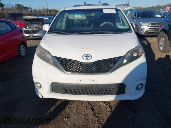 2014 Toyota Sienna SE with VIN 5TDXK3DC1ES503751, listed as a IAAI auction lot 41709975 with 229,771 mi miles and . Bid and sale history available at DreamBid. Image 12.