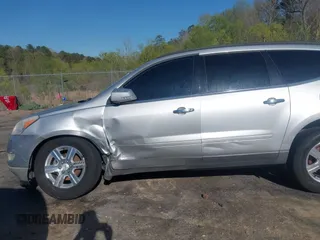 2012 Chevrolet Traverse 1LT with VIN 1GNKRGED9CJ126799, listed as a IAAI auction lot 41835951 with 198,731 mi miles and . Bid and sale history available at DreamBid. Image 6.