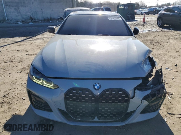 2022 BMW 4 Series 430i xDrive with VIN WBA73AP02NCJ68162, listed as a Copart auction lot 45458055 with 39,223 mi miles and Salvage Title. Bid and sale history available at DreamBid. Image 5.