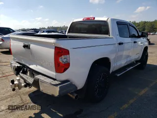 2018 Toyota Tundra 2WD SR5 with VIN 5TFEY5F14JX232833, listed as a Copart auction lot 78046644 with 88,525 mi miles and Salvage Title. Bid and sale history available at carsss.com. Image 3.