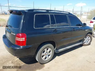 2002 Toyota Highlander with VIN JTEGF21A620041053, listed as a IAAI auction lot 41803741 with 203,072 mi miles. Bid and sale history available at carsss.com. Image 4.