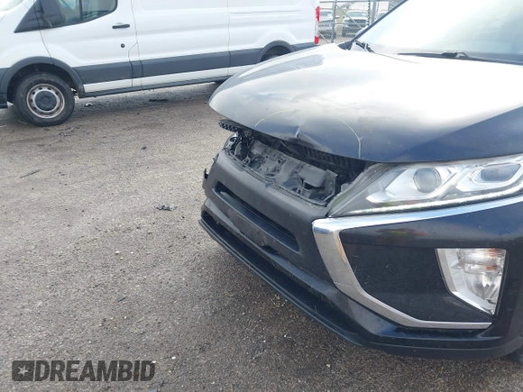 2019 Mitsubishi Eclipse Cross ES z VIN JA4AS3AA4KZ010739, wystawiony jako IAAI lot #41110833 z przebiegiem 75 037 mil mil oraz . Historia ofert i sprzedaży dostępna na DreamBid. Obrazek 18.