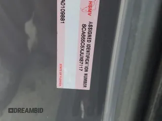 2018 Rolls-Royce Wraith z VIN SCA665C5XJUX87117, wystawiony jako Copart lot #65855274 z przebiegiem Nie podano mil oraz Szkody całkowita. Historia ofert i sprzedaży dostępna na DreamBid. Obrazek 12.
