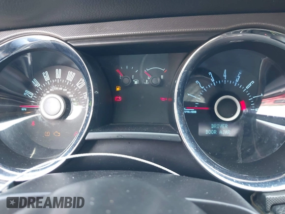 2013 Ford Mustang V6 with VIN 1ZVBP8AM7D5203672, listed as a IAAI auction lot 42104121 with 215,815 mi miles. Bid and sale history available at carsss.com. Image 7.