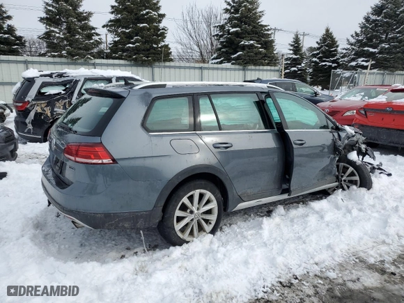 2019 Volkswagen Golf Alltrack S with VIN 3VWH17AU0KM524546, listed as a Copart auction lot 43758195 with 53,362 mi miles and Non Repairable. Bid and sale history available at carsss.com. Image 3.