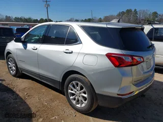 2020 Chevrolet Equinox LT with VIN 3GNAXTEV7LS720289, listed as a IAAI auction lot 41641550 with 135,353 mi miles. Bid and sale history available at carsss.com. Image 3.