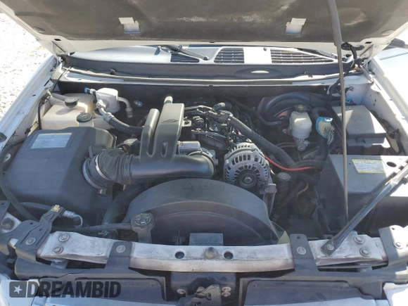 2008 GMC Envoy Denali with VIN 1GKES63M282258395, listed as a Copart auction lot 76067304 with 120,021 mi miles and Clean Title. Bid and sale history available at carsss.com. Image 13.