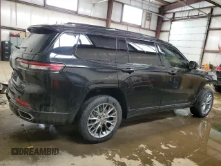 2023 Jeep Grand Cherokee Summit Reserve with VIN 1C4RJKET4P8722392, listed as a Copart auction lot 50940845 with 30,248 mi miles and Salvage title. Bid and sale history available at DreamBid. Image 3.