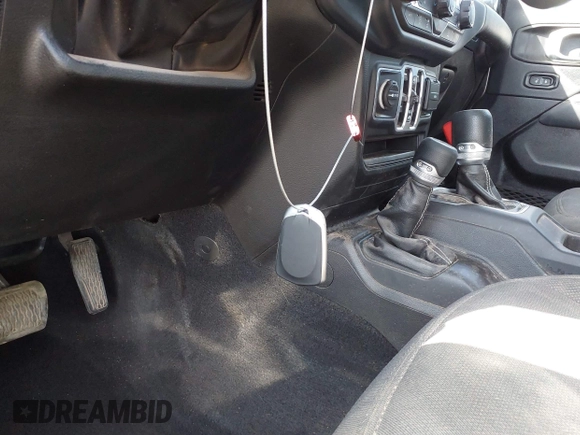 2023 Jeep Gladiator Overland z VIN 1C6HJTFG0PL564298, wystawiony jako IAAI lot #42149117 z przebiegiem 65 416 mil mil oraz . Historia ofert i sprzedaży dostępna na DreamBid. Obrazek 11.