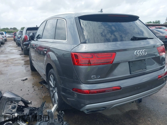 2018 Audi Q7 Prestige with VIN WA1VAAF76JD034803, listed as a IAAI auction lot 42141324 with 126,523 mi miles and . Bid and sale history available at DreamBid. Image 3.