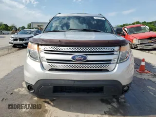 2011 Ford Explorer XLT with VIN 1FMHK8D87BGA24815, listed as a Copart auction lot 55281435 with 299,546 mi miles and Salvage Title. Bid and sale history available at DreamBid. Image 5.