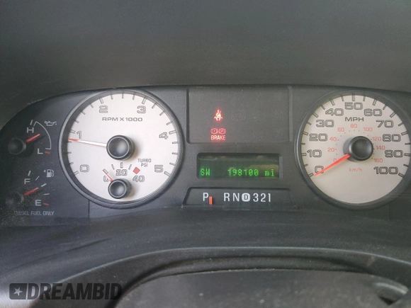 2006 Ford F-250 XL with VIN 1FTSW21P06EC13170, listed as a Copart auction lot 44038305 with 198,100 mi miles and Clean title. Bid and sale history available at DreamBid. Image 9.