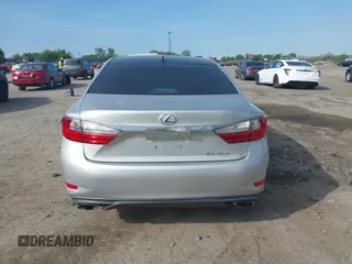 2016 Lexus ES 330 z VIN 58ABK1GG9GU016619, wystawiony jako IAAI lot #42167666 z przebiegiem 135 010 mil mil oraz . Historia ofert i sprzedaży dostępna na DreamBid. Obrazek 15.
