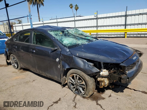 2022 Kia Forte LXS with VIN 3KPF24AD1NE427683, listed as a Copart auction lot 49379435 with 65,389 mi miles and Clean Title. Bid and sale history available at carsss.com. Image 4.