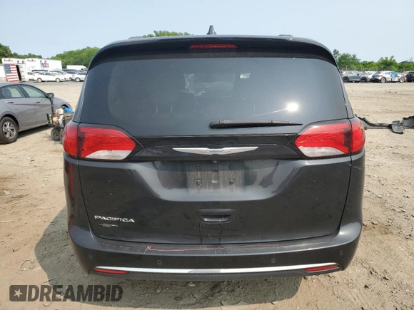 2017 Chrysler Pacifica Touring L z VIN 2C4RC1BGXHR758038, wystawiony jako Copart lot #59639815 z przebiegiem 161 552 mil mil oraz Szkoda całkowita • Salvage title. Historia ofert i sprzedaży dostępna na DreamBid. Obrazek 6.